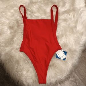 NWT Fae Swimsuit ♥️